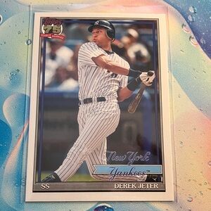 Derek Jeter New York Yankees White Pinstripe Baseball Card TOPPS MLB